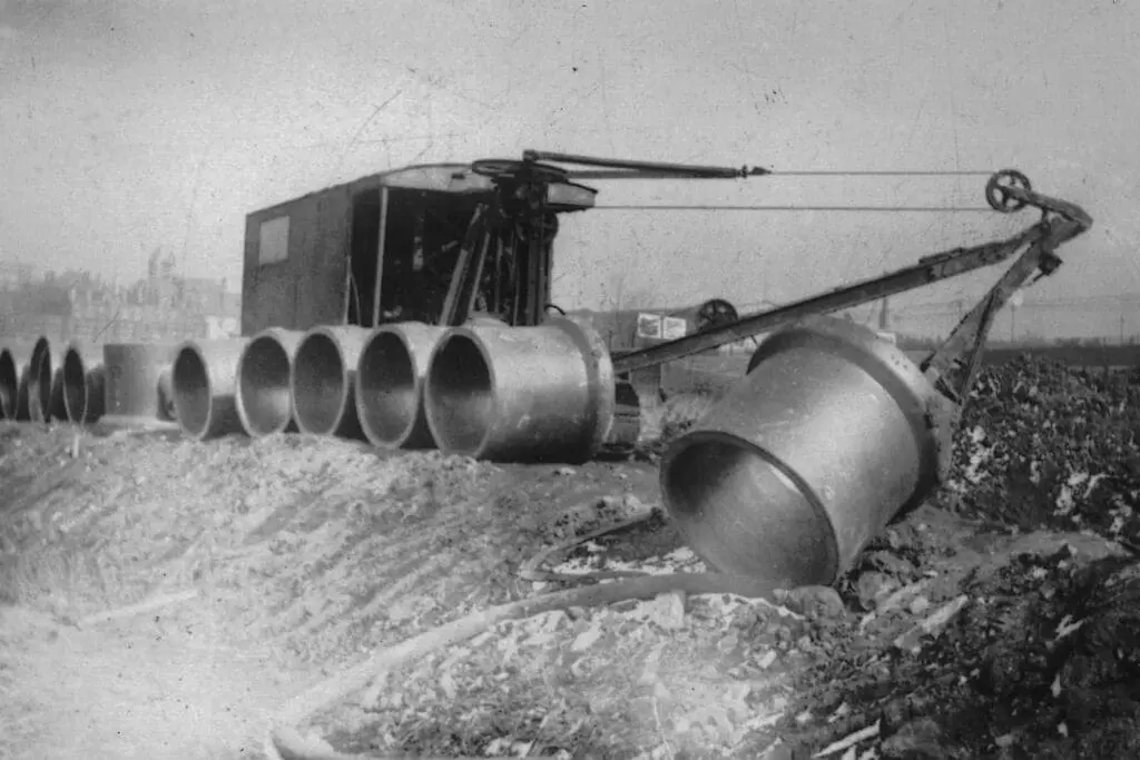 1930